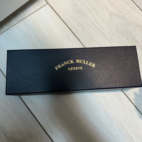 Franck Muller Geneve Women’s Watch and 2 extra bands - Picture 6 of 6